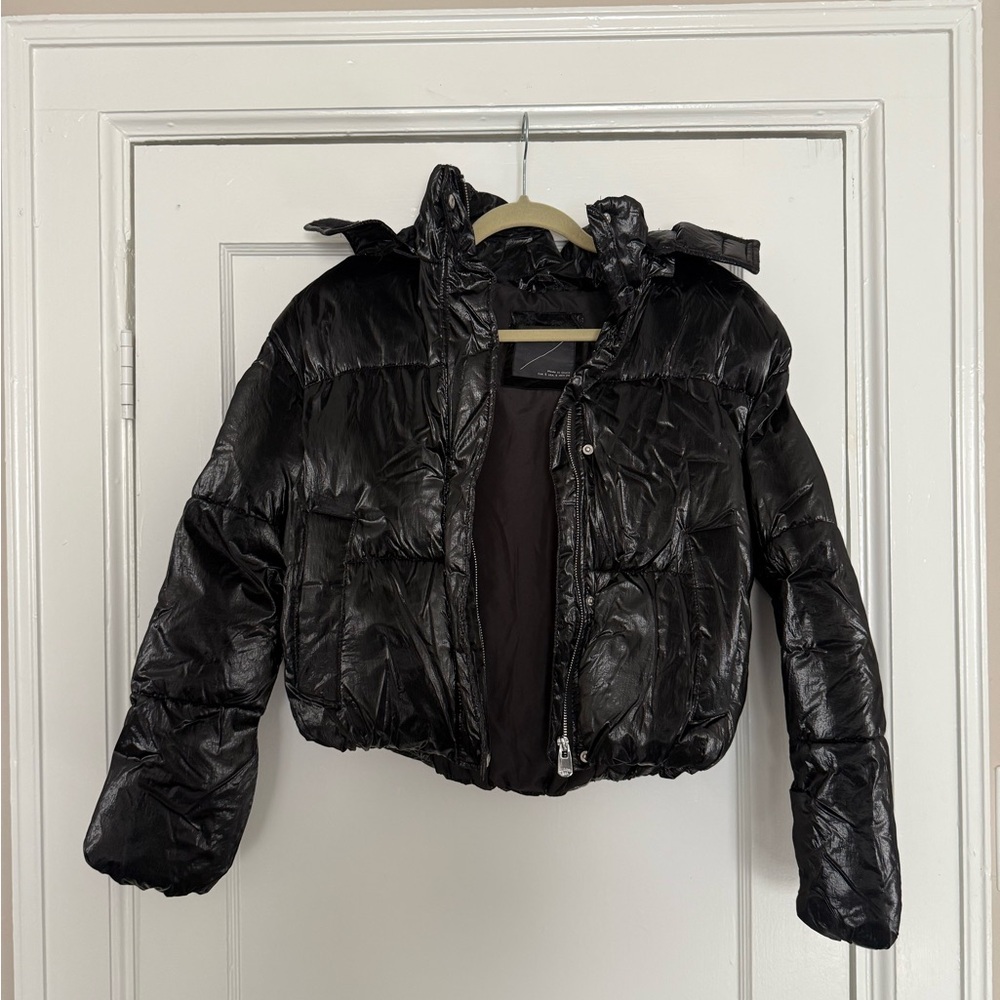 Pull&Bear Black Puffer Jacket